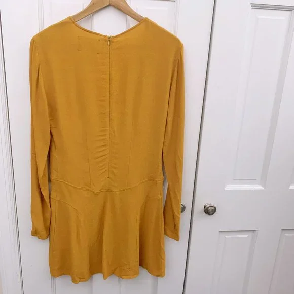 Reformation Gia Dress - Picture 5 of 11